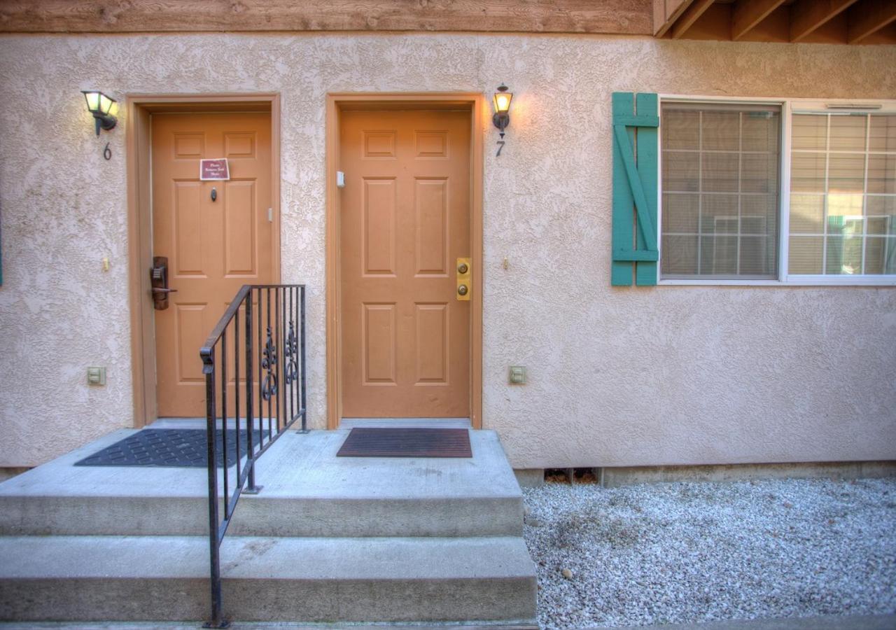 Luxe Leavenworth Cottage Exterior foto